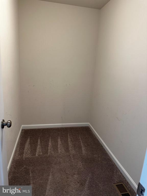 Building Photo - 4203 Flanders Ct
