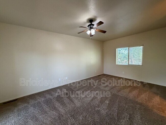 Building Photo - 605 Benicia Ln