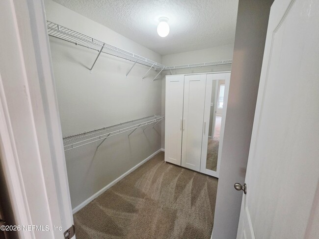 Building Photo - 474 Shetland Dr