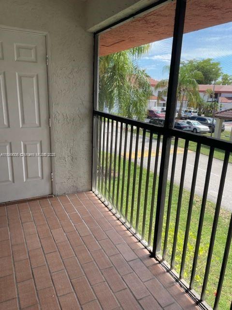 Building Photo - 9702 SW 138th Ave