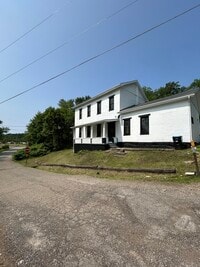 Building Photo - 1521 Adamsville Rd