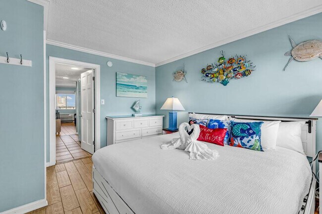 Building Photo - 2001 S Ocean Blvd