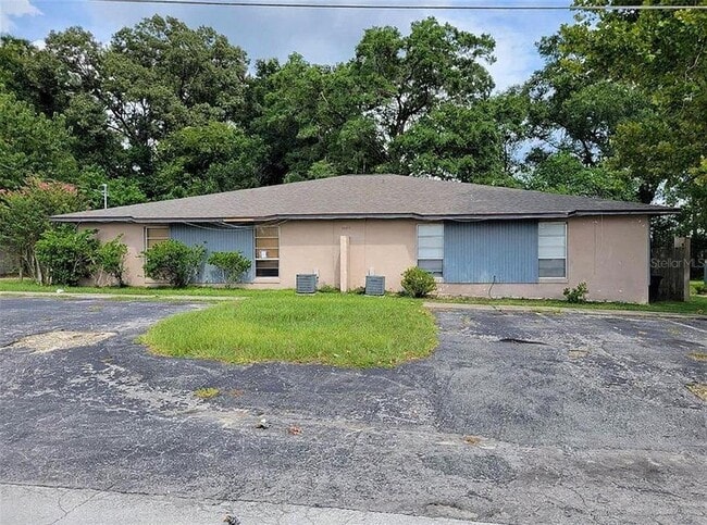 Primary Photo - 3005 SE 55th Ave