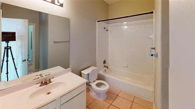 Building Photo - 1482 Rainbow Parke Dr