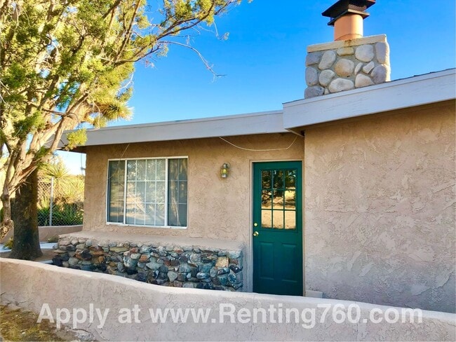 Building Photo - 57212 Chipmunk Trail