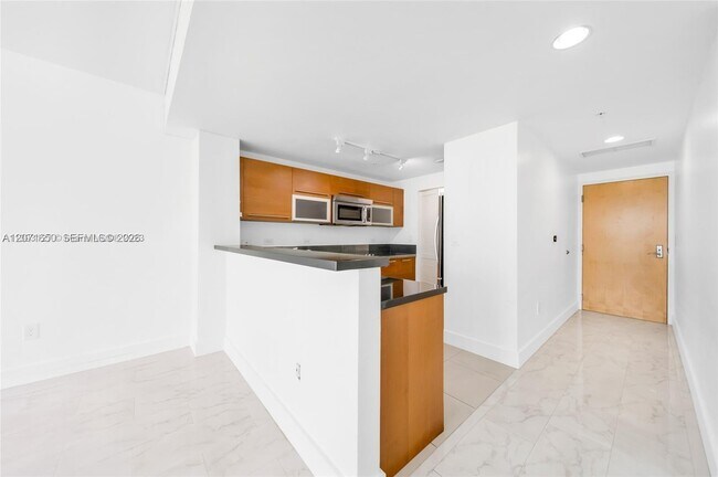 Building Photo - 244 Biscayne Blvd