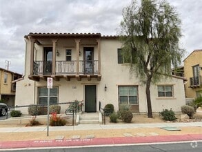 Building Photo - 194 Paseo Bravo