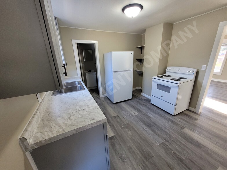 Building Photo - 4009 N 6th St