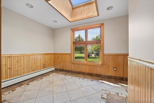 Building Photo - 13753 McKanna Rd