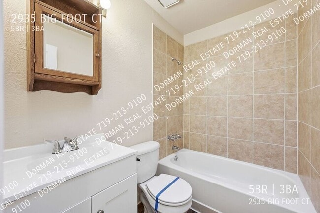 Building Photo - 2935 Big Foot Ct