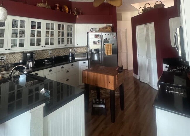 Building Photo - 4062 Westbourne Cir