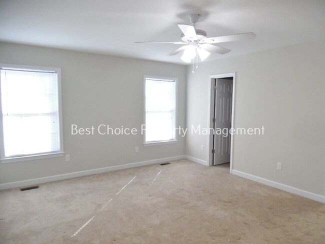 Building Photo - 2 Autumn Creek Way