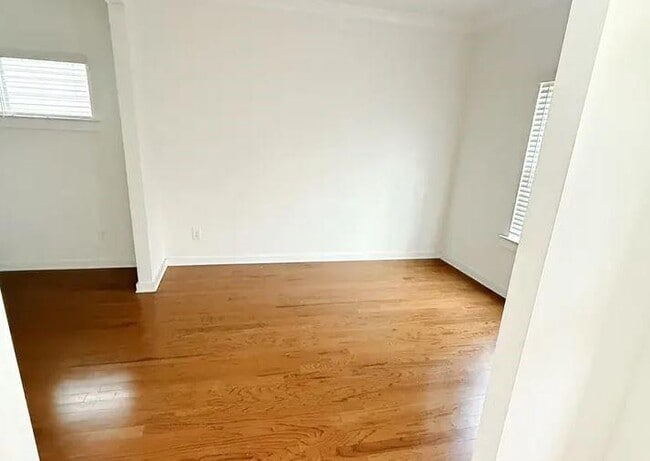 Building Photo - 1392 Weatherbrook Cir