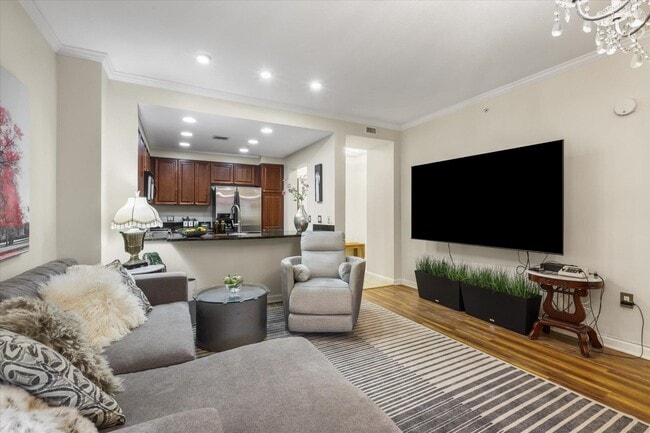 Building Photo - 121 N Monroe St