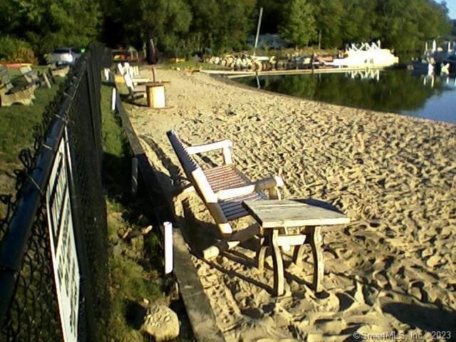 Building Photo - 9 Mallard Cove Rd