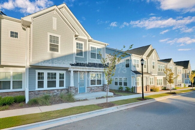 Building Photo - 8817 Arrington Hall