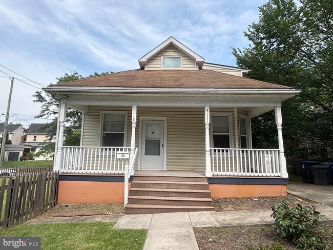 Primary Photo - 4111 33rd St