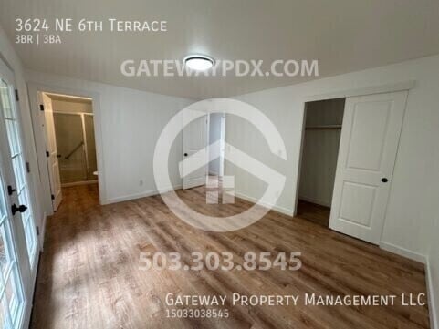 Building Photo - 3624 NE 6th Terrace