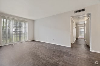 Building Photo - Northwood II