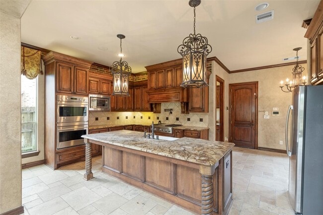 Building Photo - 7414 Newbury Trail