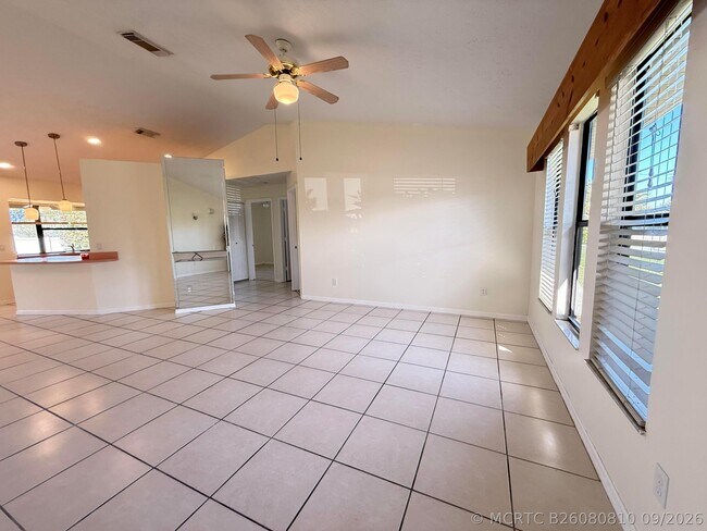 Building Photo - 2225 SE Melaleuca Blvd