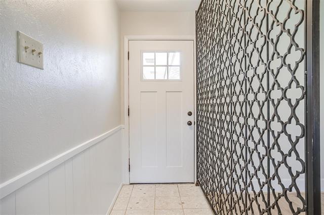 Building Photo - 4759 Fieldcrest Dr