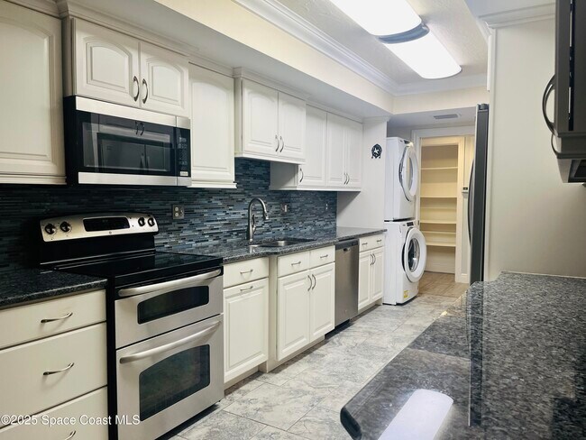 Building Photo - 115 Indian River Dr