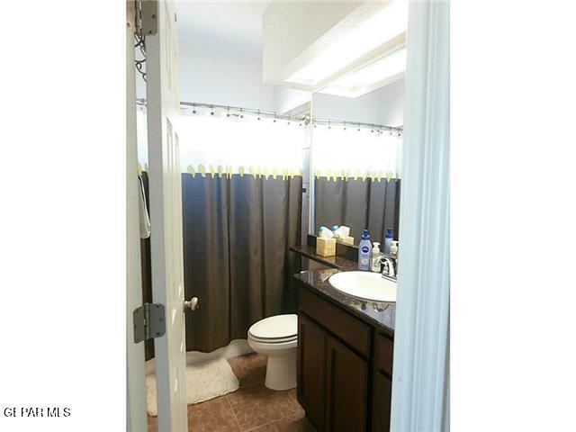 Building Photo - 5807-5807 Redstone Pass Ct