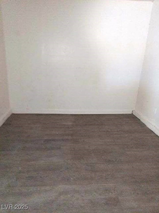 Building Photo - 301 Lance Ave