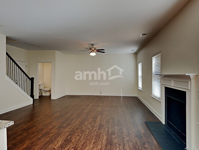 Building Photo - 248 Makenna Dr