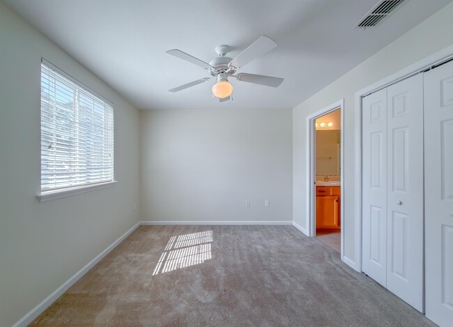 Building Photo - 4434 Gearhart Rd