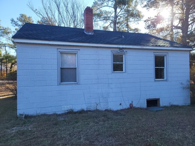Building Photo - 634 Pritchett Rd