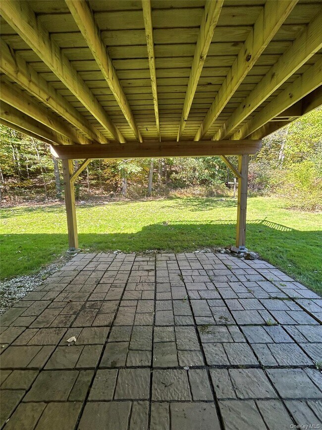 Building Photo - 6 Tanager Rd