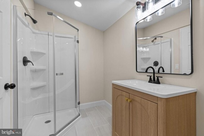 Building Photo - 64 Vividleaf Ln