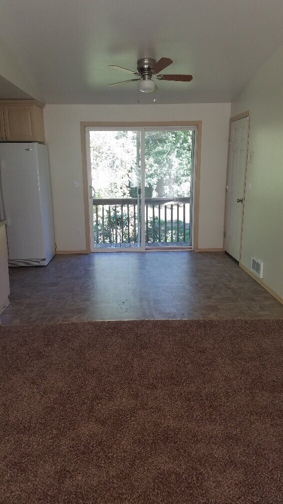 Building Photo - STATUS: UNAVAILABLE; RENTED - R106 $1895  ...
