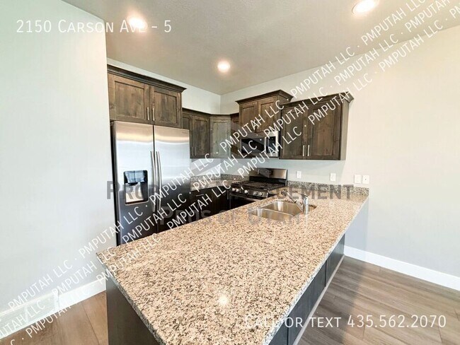 Building Photo - 2150 Carson Ave