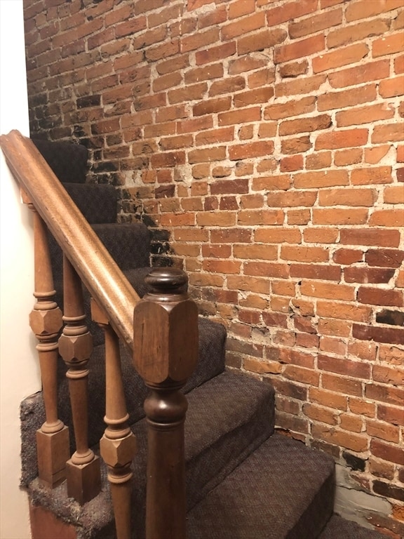 Building Photo - 282 K St