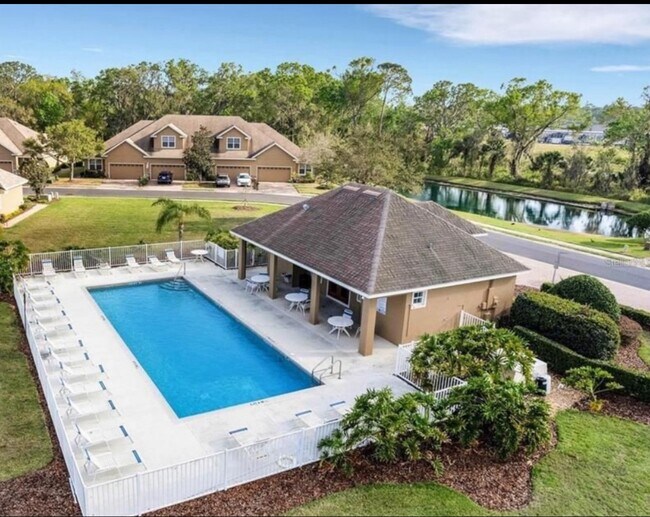 Building Photo - 6502 Sedgeford Dr