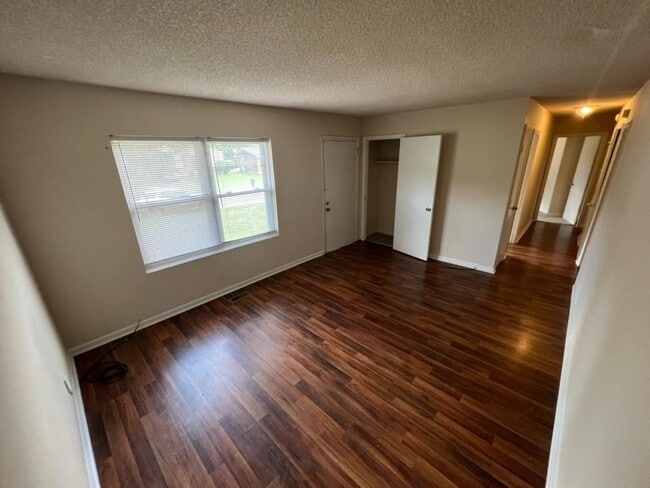 Primary Photo - 1480 Snell Blvd