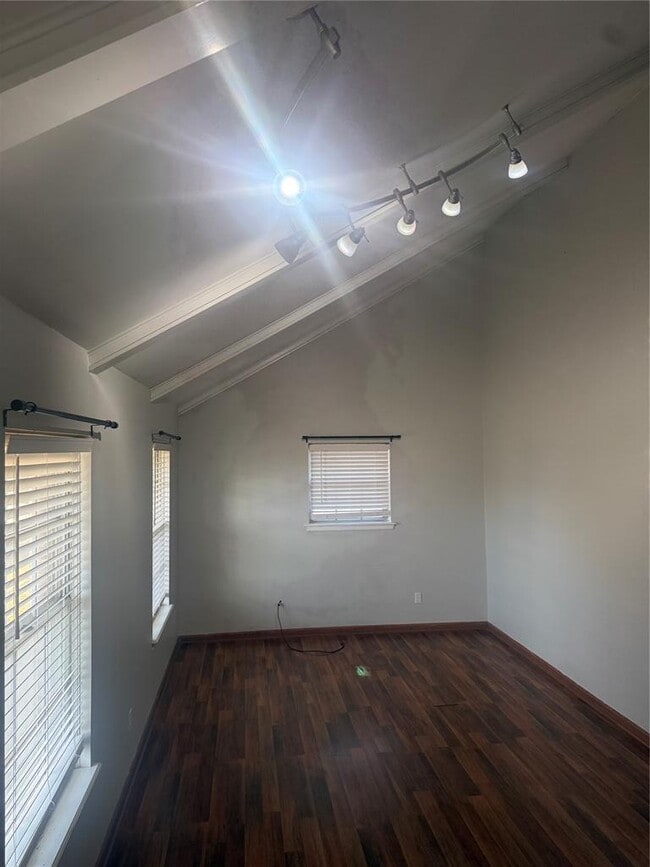 Building Photo - 2248 Laneway Dr