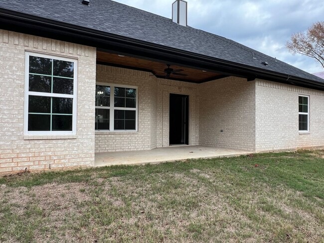 Building Photo - 14827 Fallow Ln