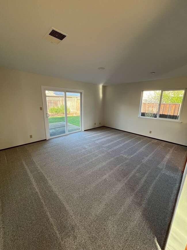 Building Photo - 4115 Alvarado St