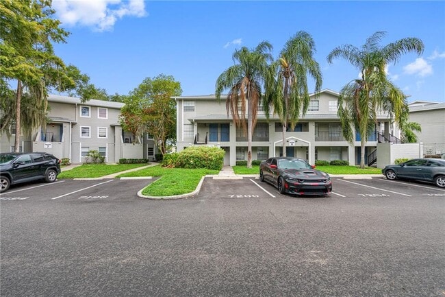 Building Photo - 7200 E Bank Dr