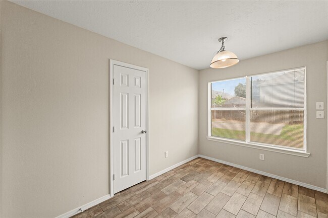 Building Photo - 21826 Siberian Elm Ln