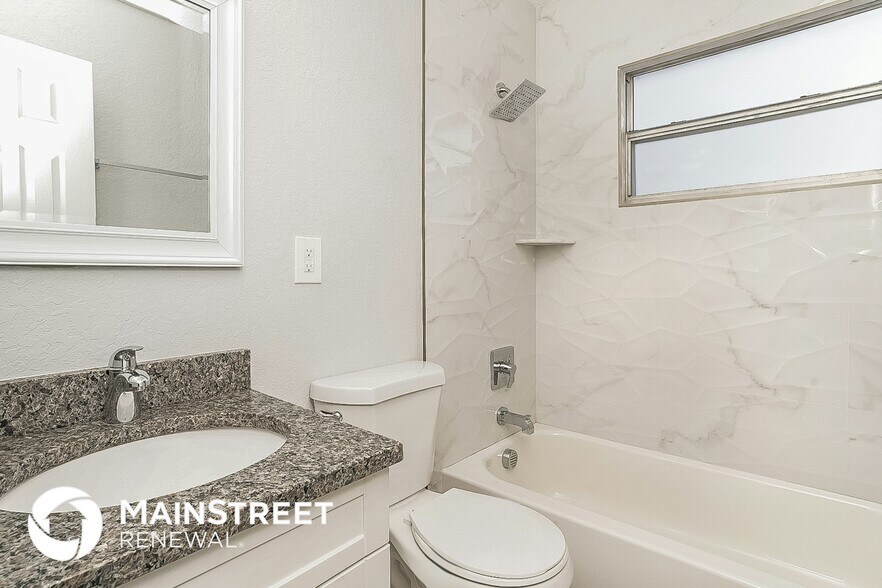 Building Photo - 12038 134th Pl N