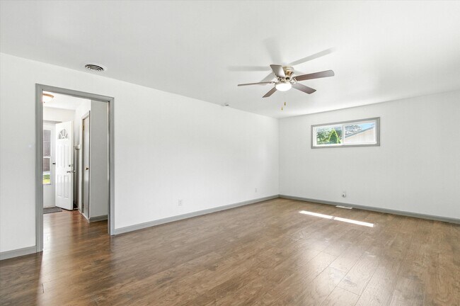 Building Photo - 18077 Martinsville Rd