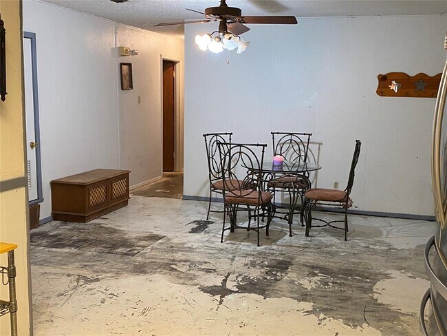 Building Photo - 1301 Cypress St