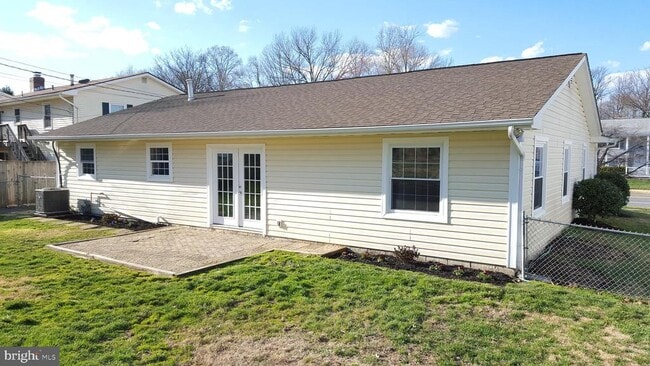 Building Photo - 2271 Dairy Farm Rd