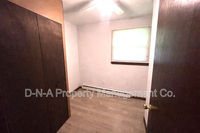 Building Photo - 1228 Allegheny Dr