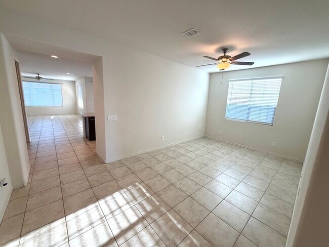 Building Photo - Beautiful 4BR/3BA single-story home in Harvest Queen Creek! Built in 2021 with 2,306 SF, den, che...